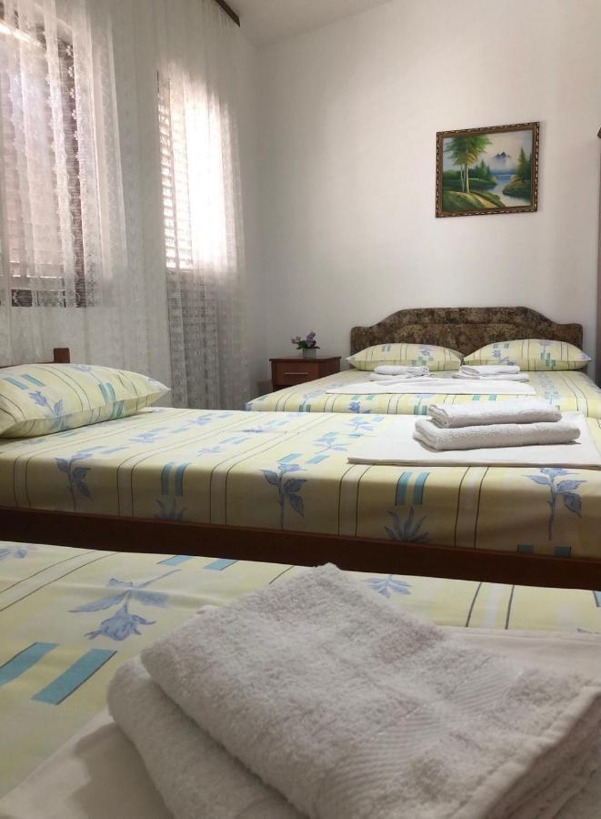 Castello Apartments Улцинь Экстерьер фото